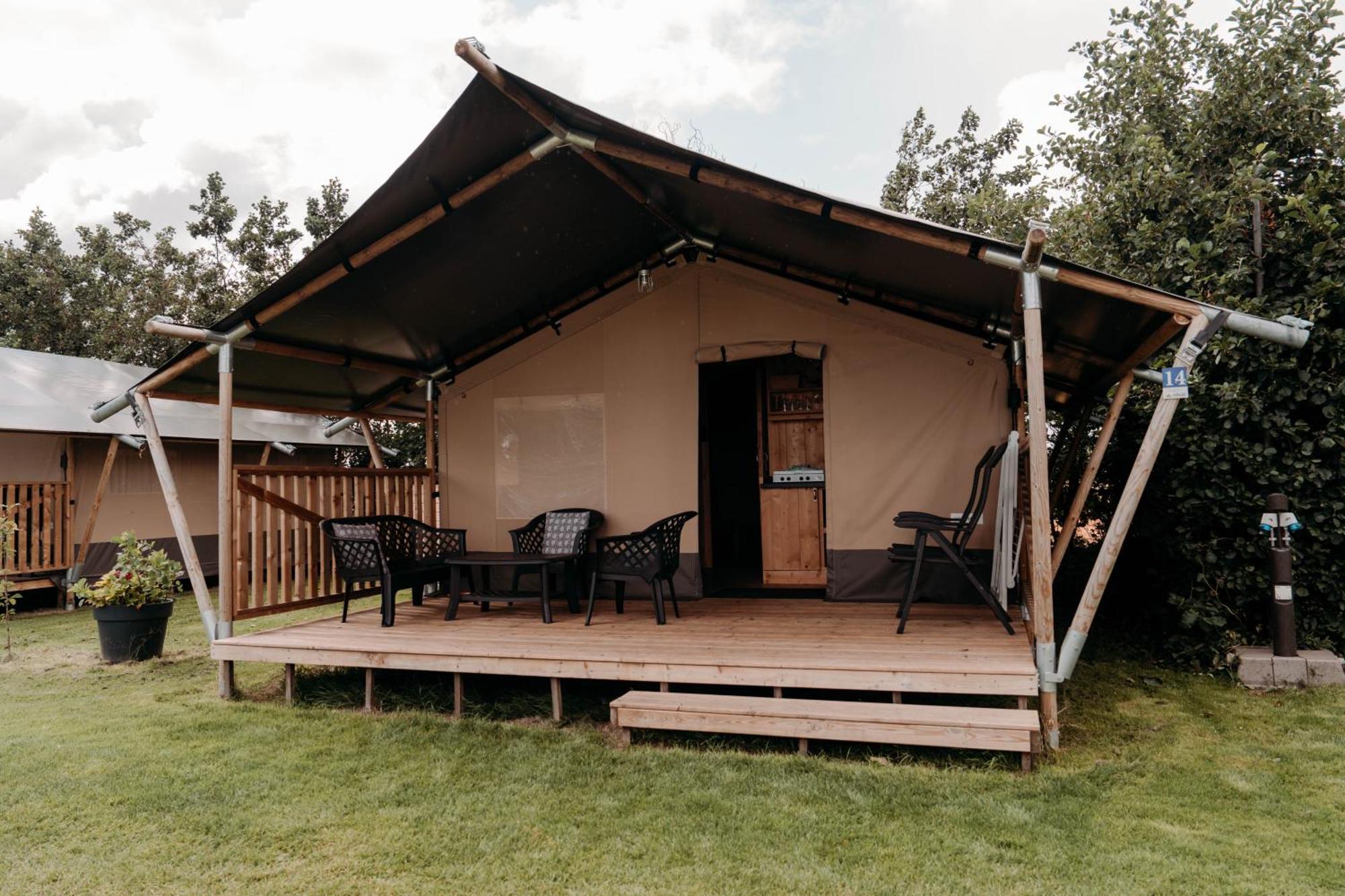 Camping De Tulpenweide Breezand Cameră foto
